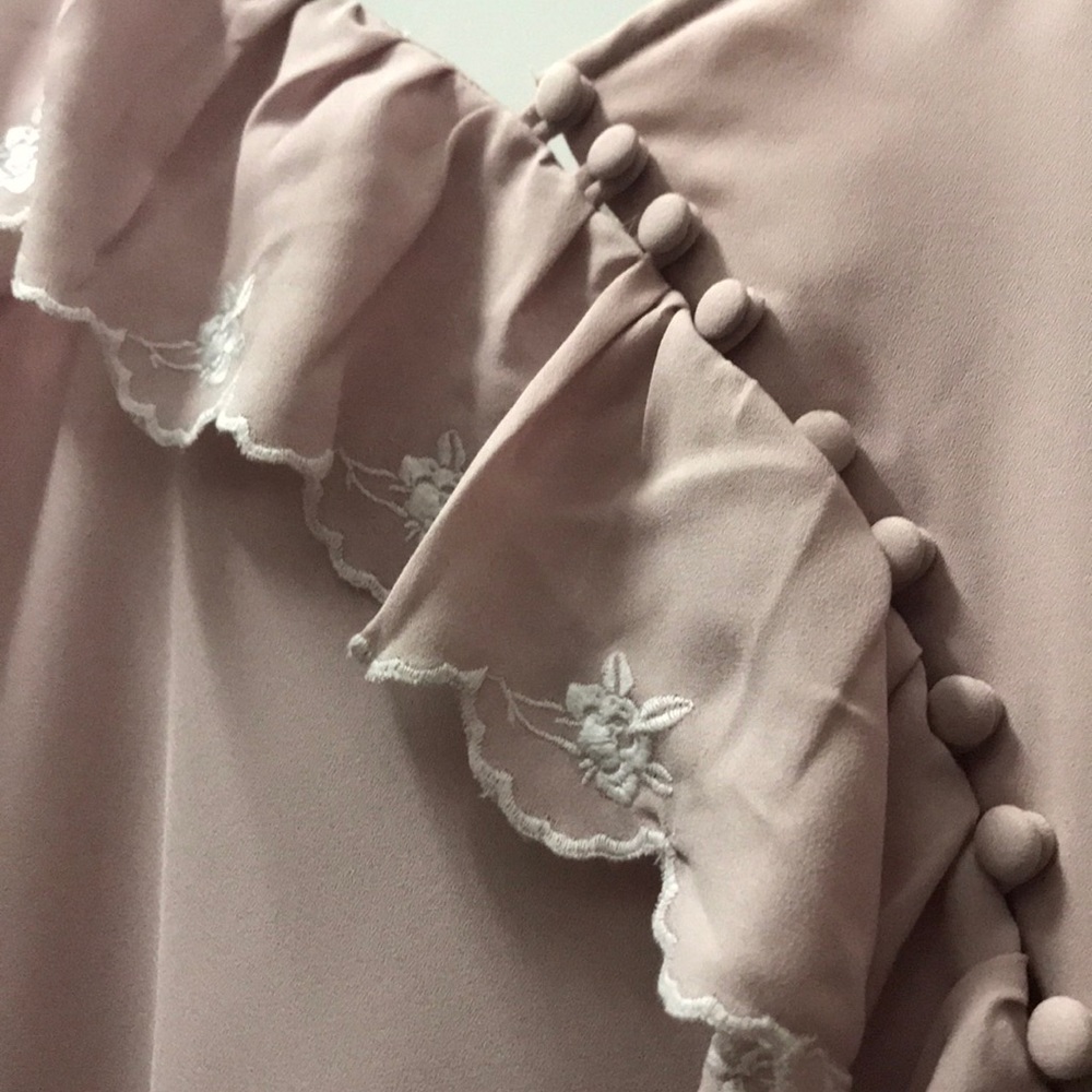 Ruffle Embroidered Tank Top - Picture 8 of 10